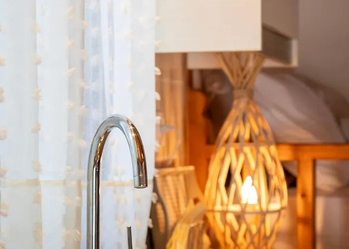 فيلة Irene's Myrtonas